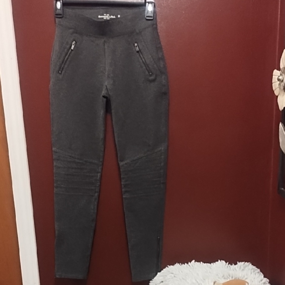 Abercrombie & Fitch Charcoal joggers